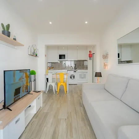 First Line Beachfront Europa Apartment Portimao