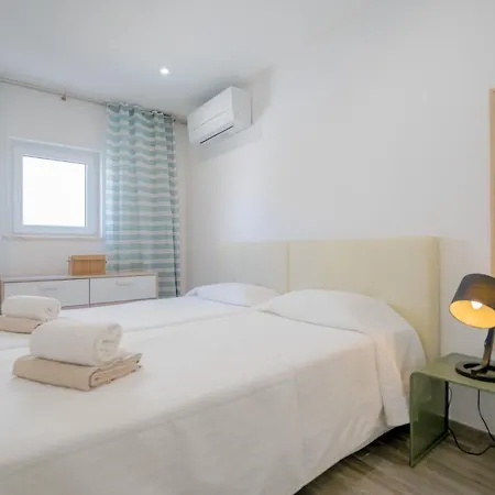 Appartement First Line Beachfront Europa *